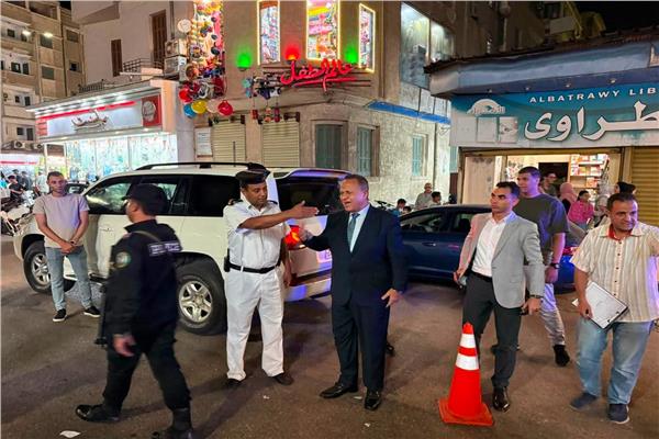 حملات مرورية مكثفة بدمياط لضبط المخالفات وتحقيق الانضباط بالشارع