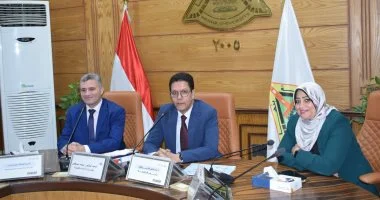 رئيس جامعة بنها: الاستثمار في العنصر البشري ركيزة أساسية للتميز الأكاديمي