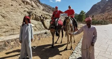 سانت كاترين تستقبل 410 زائرين من جنسيات مختلفة وسط انتعاش السياحة