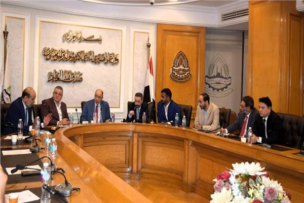 “الشراء الموحد” توافق على دراسة تعديل أسعار بعض المستلزمات الطبية