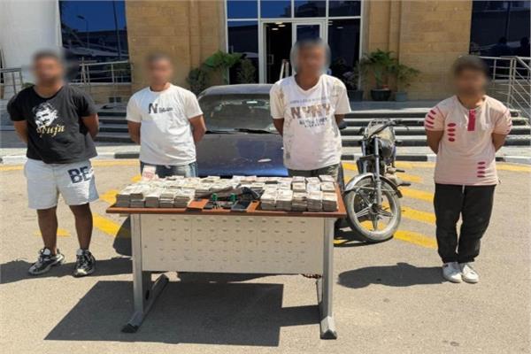 كشف ملابسات سرقة أموال شركة نقل بالجيزة.. وضبط 4 متهمين