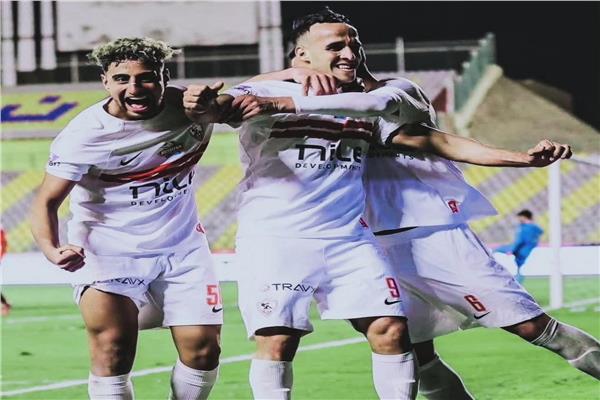 مدافع الزمالك يعلن رحيله عن صفوف الفريق