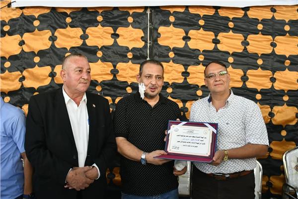 السكة الحديد تنظم لقاء توعويًا للعاملين بمنطقة وسط الصعيد بسوهاج