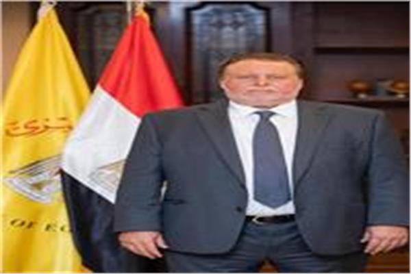 بعد التجديد الخامس .. معلومات هامة عن حسن عبد الله محافظ البنك المركزي