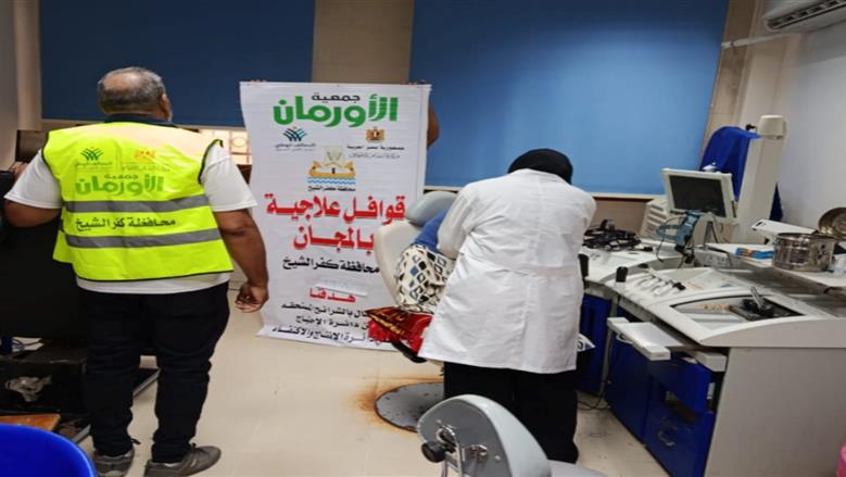 عضو بالتحالف الوطني ينظم قافلة علاجية للكشف على 145 مريضا من غير القادرين في كفر الشيخ