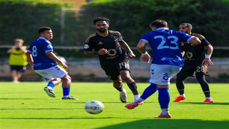 الأهلي يهزم بادالونا بثلاثية في أولى ودياته بإسبانيا