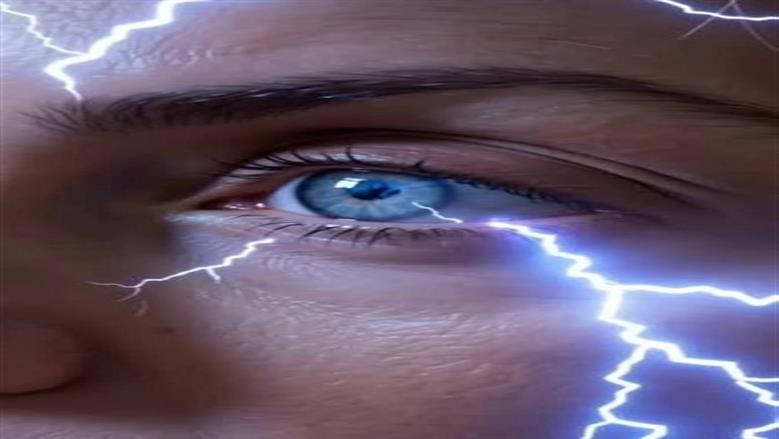 ظاهرة تثير الدهشة.. لماذا نرى وميض الضوء بعد إغلاق أعيننا؟