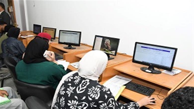 معامل التنسيق بالجامعات تستقبل طلاب المرحلة الثانية لليوم الرابع