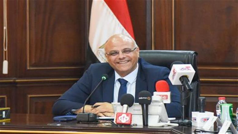 الحضور مجانا.. محافظ الإسكندرية: بطولة أفريقيا للكرة الشاطئية فرصة للترويج السياحي