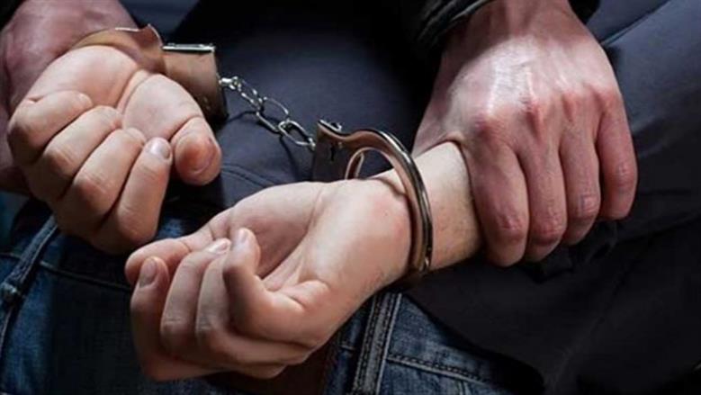 ضبط صاحب عمارة وعامل ونش بتهمة التعدي على موظفين بسلاح أبيض في كرداسة