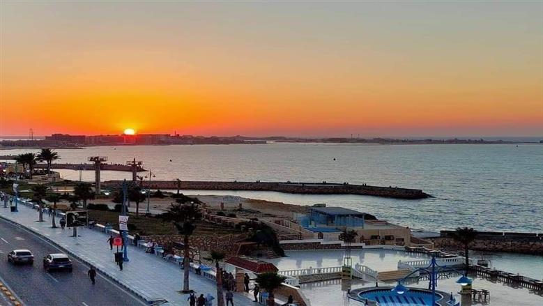 محافظ مطروح يعتمد مخطط مشروع سكني استثماري في زهرة العلمين