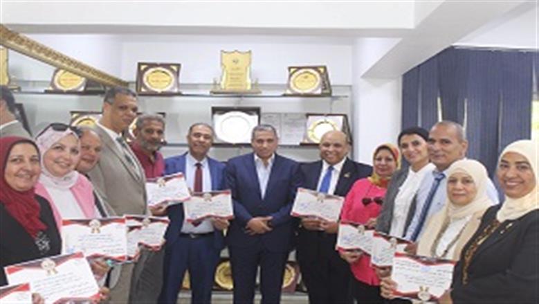 بالأسماء.. إنجازات جديدة لطلاب الجيزة في مسابقات البرمجة والكاريكاتير