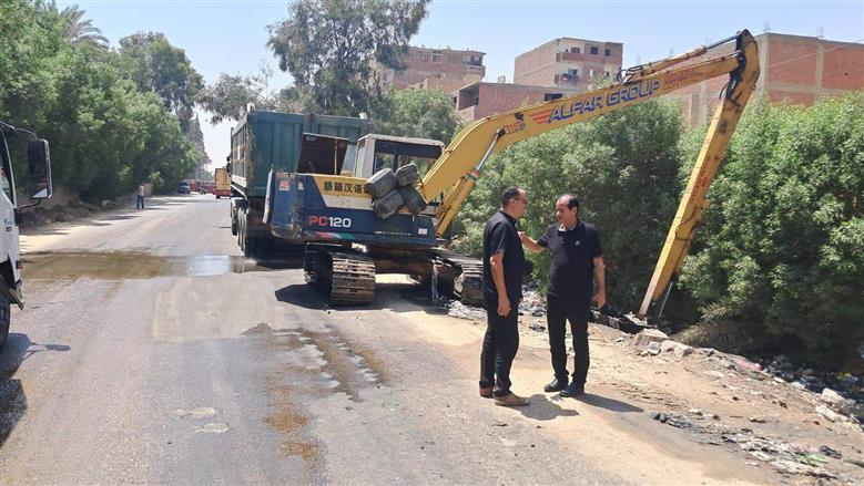إزالة 4 تعديات على الأراضي الزراعية ومصادرة 375 إشغالا في أبو النمرس