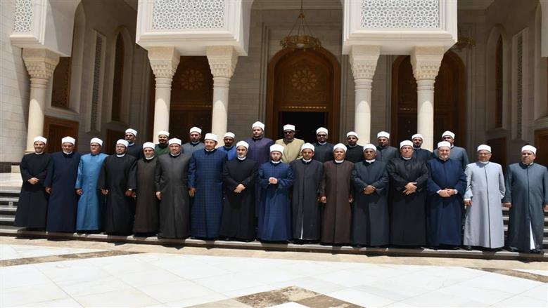 وزير الأوقاف يوجه بتفعيل دور المساجد في الاحتفاء بالمولد النبوي وإلقاء دروس علمية وتربوية