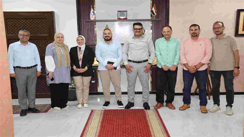 رئيس «مياه القليوبية» يبحث تعزيز الخدمات من خلال تفعيل المشاركة المجتمعية