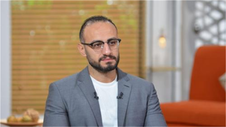الناقد الرياضي محمد الصايغ: مواجهة برشلونة والأهلي اختبار مهم لحمزة عبد الكريم