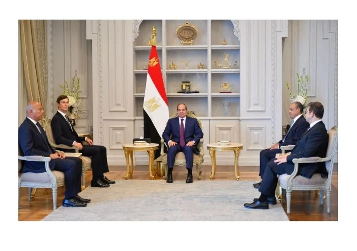 السيسي يشدد لصهر ترامب على ضرورة قيام كافة الأطراف بتنفيذ التزاماتها بموجب اتفاق وقف الحرب في قطاع غزة