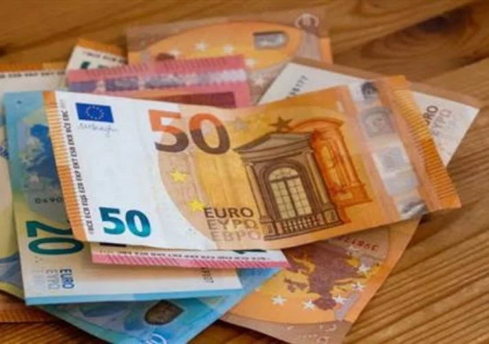 سعر اليورو اليوم الأربعاء 12-8-2026 مقابل الجنيه في التعاملات الصباحية -جريدة المال