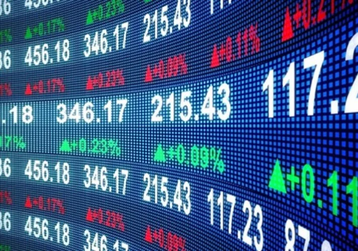 الأسهم العالمية ترتفع والدولار يتراجع -جريدة المال
