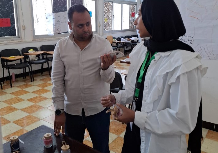 «المال» ترصد تجارب شبابية مبتكرة.. «من شموع الصويا إلى عدسة الكاميرا لتحويل الابتكار إلى أثر مجتمعي»