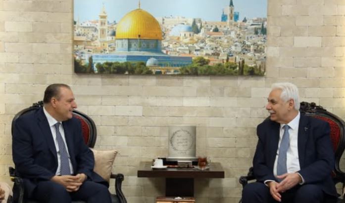 وزير الصحة الفلسطيني يبحث مع السفير الأردني في رام الله سبل تعزيز التعاون الصحي