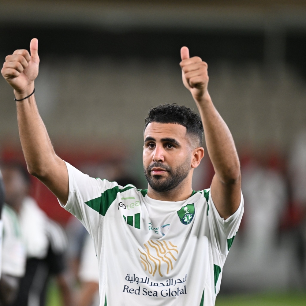المتحدث الرسمي لـ الأهلي يتحدث لأول مرة عن المُتسبب في رحيل كيسيه ورياض محرز