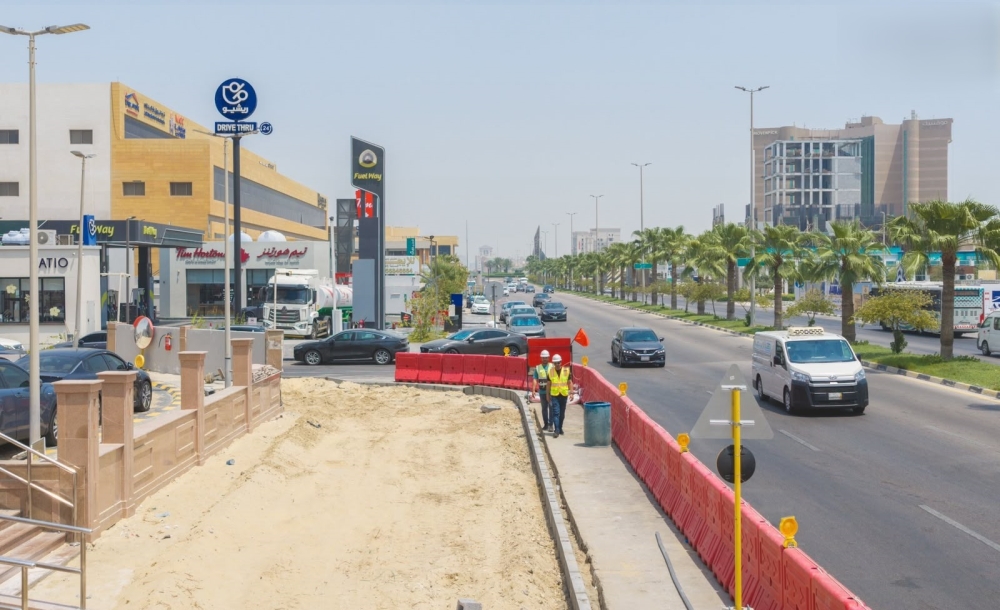 تطوير 1.55 كيلومتر من طريق الملك فيصل بالخبر.. أولوية للمشاة والسلامة