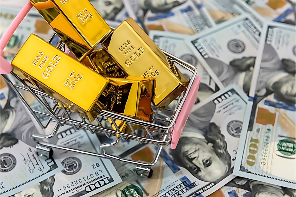 الذهب يهبط من ذروة شهرين مع تقييم الأسواق لمسار الفائدة الأمريكية