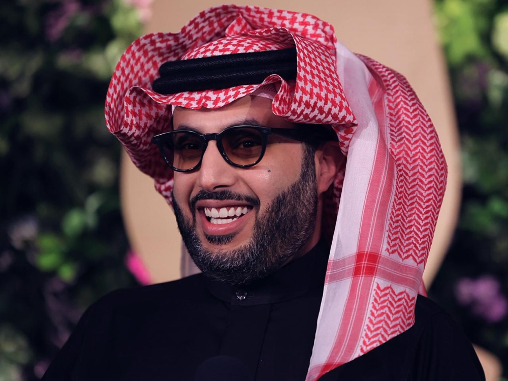 تركي آل الشيخ يعلن رعاية موسم الرياض لكأس السوبر الإسباني 2027 في إسطنبول