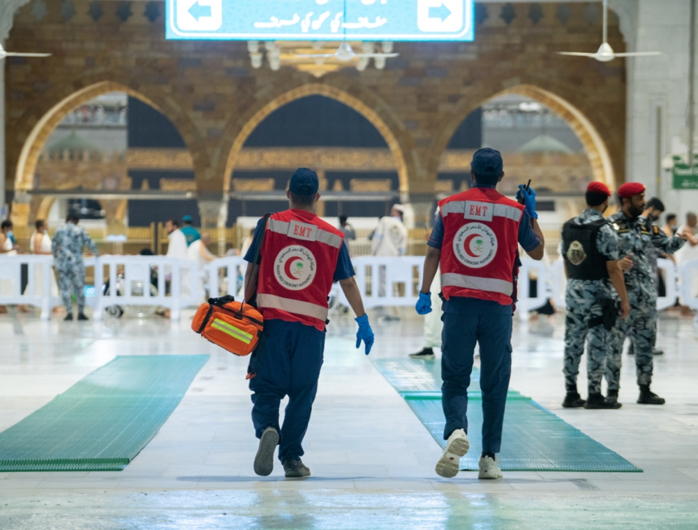المدينة المنورة.. إنقاذ حياة معتمر نيجيري بعد توقف قلبه خلال 32 ثانية