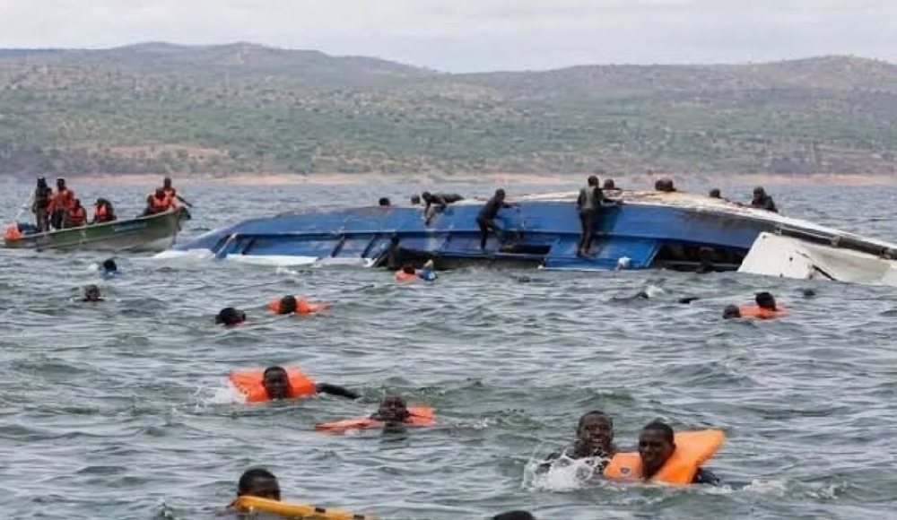 ارتفاع حصيلة ضحايا غرق عبارة في زيمبابوي إلى 84 قتيلًا