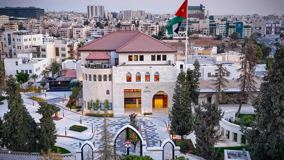 رئاسة الوزراء تنشر تقرير تحديث القطاع العام للنصف الأول من 202…