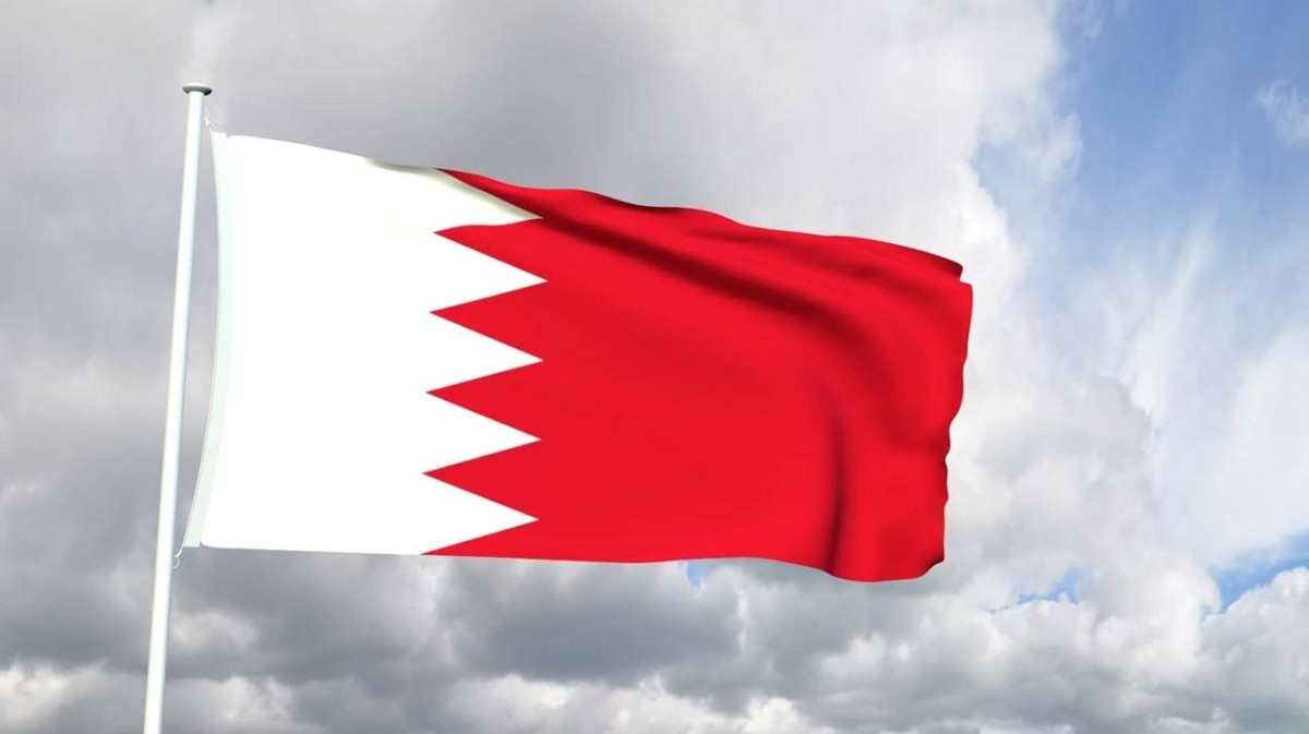 البحرين تُدين الهجوم الإيراني على ناقلتين تابعتين لـ “أدنوك” أثناء عبورهما مضيق هرمز