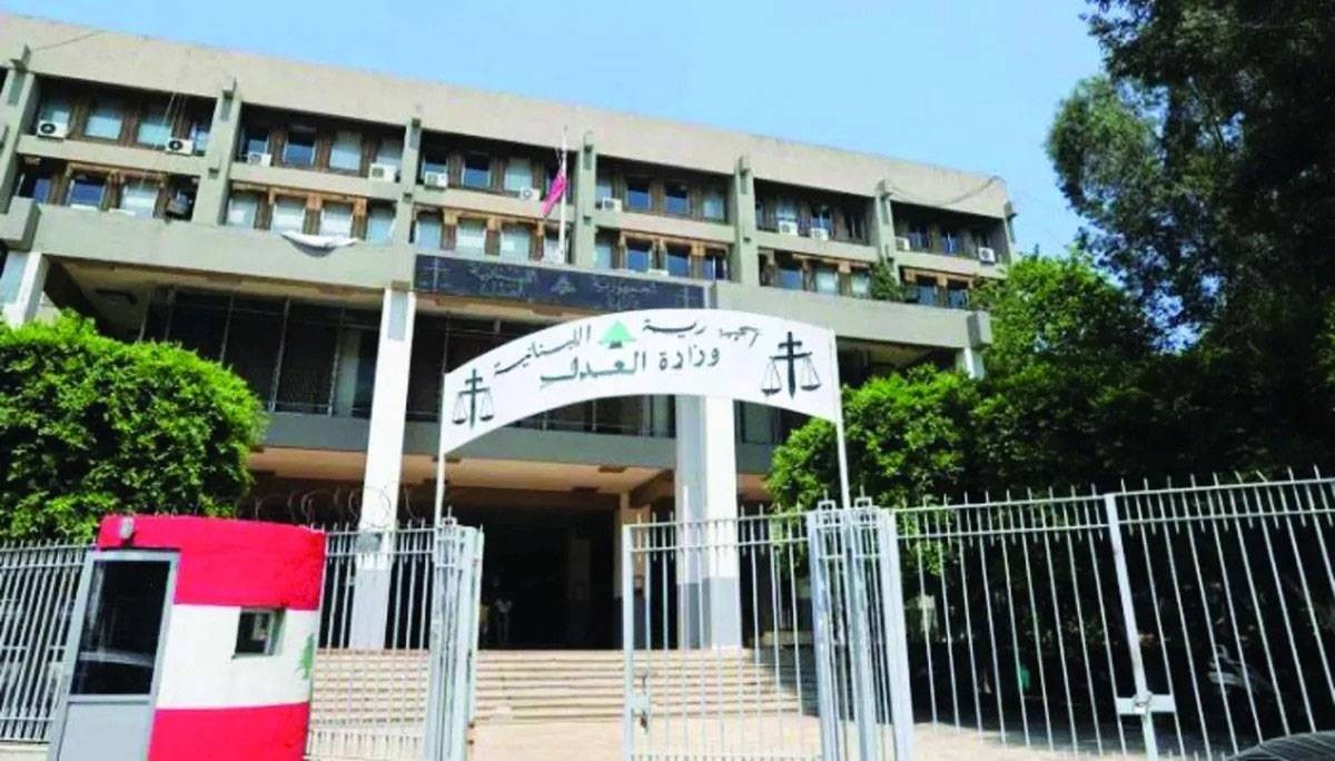 لبنان.. مذكرة توقيف بحق لواء سابق في الجيش السوري تطالب دمشق بتسليمه