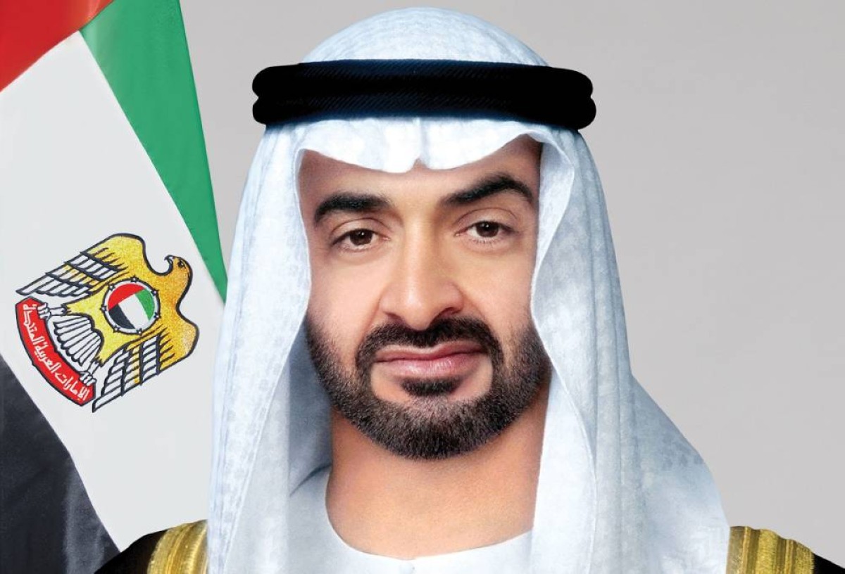 رئيس الدولة وسلطان عمان يبحثان العلاقات الأخوية بين البلدين والتطورات الإقليمية
