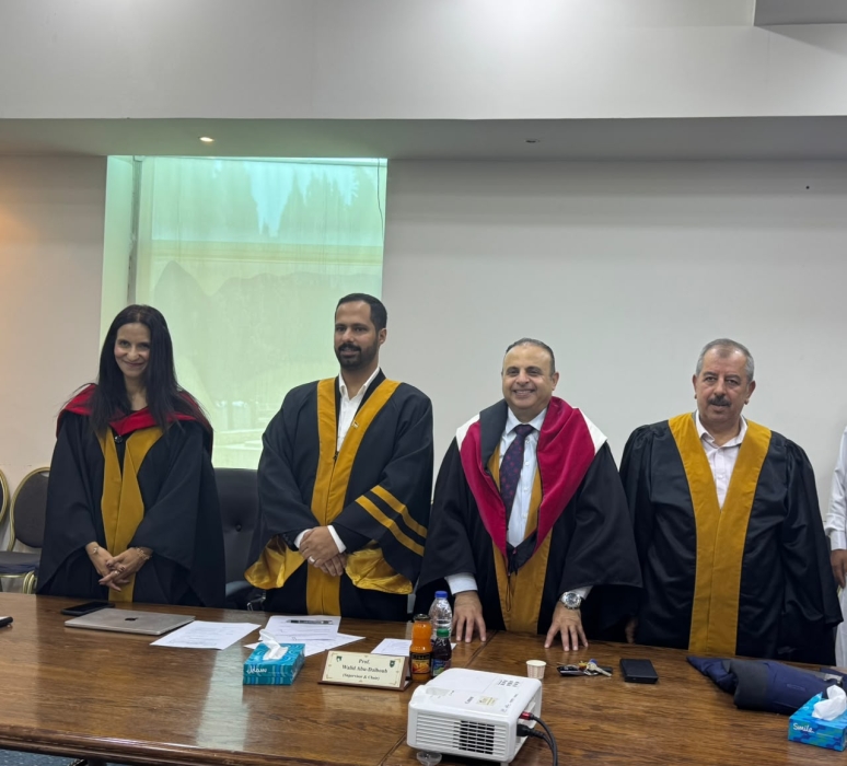 الهميسات يحصل على الماجستير في الدراسات الدبلوماسية من الجامعة الأردنية