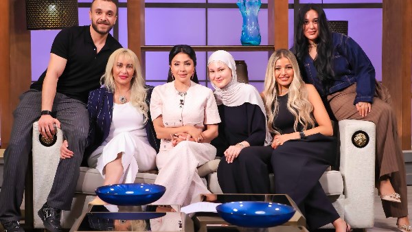 30 عامًا من العطاء.. إعلامية: هويدا الغرباوي امرأة أصيلة صنعت بيتًا وربّت أبناء برقي وتحضر