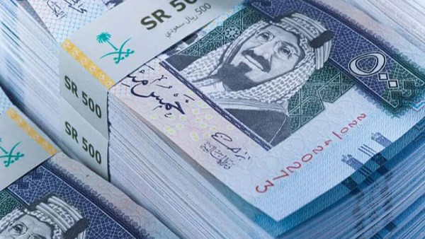 وصل لمستوى الـ12 جنيها.. تراجع جديد للريال السعودي في ختام تعاملات البنوك اليوم