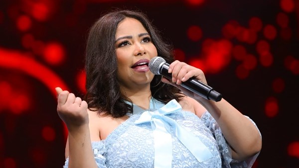 مدير أعمال شيرين عبد الوهاب يكشف تفاصيل حفلاتها المقبلة