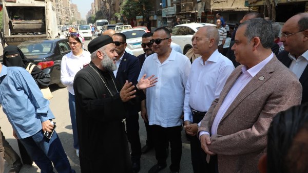 محافظ القاهرة يتفقد أحياء المعادي والبساتين ودار السلام ويوجه برفع كفاءة الطرق