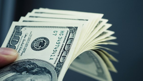سعر الدولار اليوم الخميس 13-8-2026