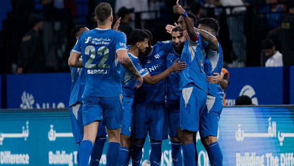 كأس الملك السعودي.. الهلال يبدأ رحلة الدفاع عن اللقب أمام الرائد والقادسية يتحدى الطائي في ليلة الخوف من المفاجآت