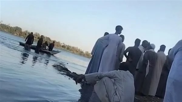 انتشال جثمان شاب غرق في البحر اليوسفي بسمالوط