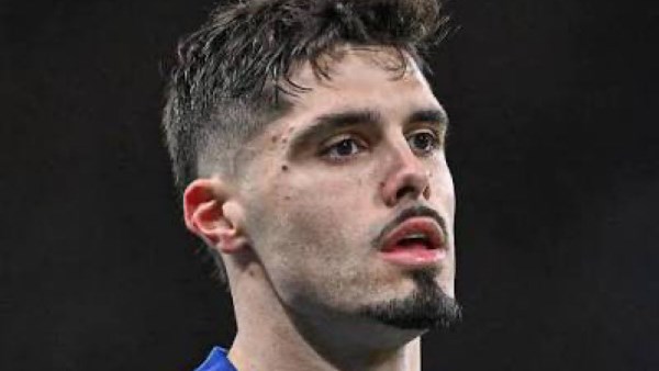 الهلال السعودي يقترب من حسم صفقة بيدرو نيتو لاعب تشيلسي