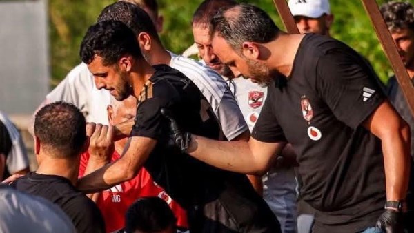 يوسف بلعمري يوجه رسالة لجماهير الأهلي بعد إصابة الرباط الصليبي