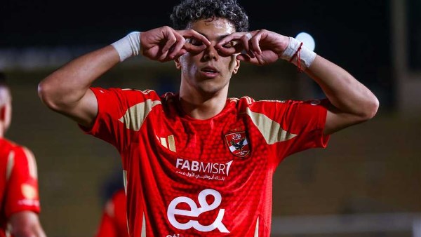 عمرو الحديدي: إمام عاشور «عشمان» يروح تركيا مع محمد صلاح.. والأهلي على كف عفريت