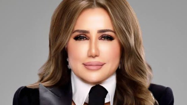 بعد الجدل حول حياته الشخصية.. عبلة سلامة توجّه رسالة لـ حسام حسن : «الله يكون في عونك»