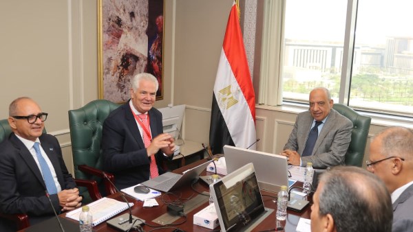 الكهرباء تستعد لتنفيذ محطة ضخ وتخزين بقدرة 3100 ميجاوات في جنوب سيناء