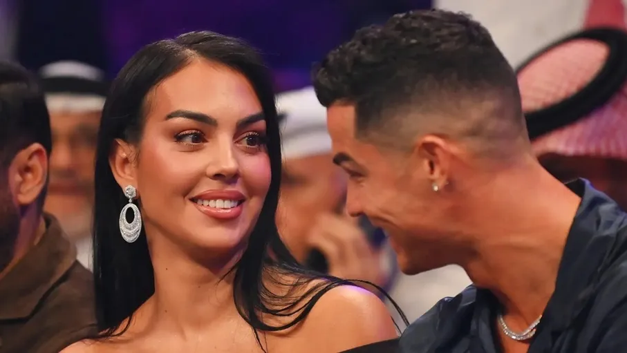 100 ألف يورو شهريا.. تفاصيل ثروة جورجينا والاتفاق المالي بعد ز…
