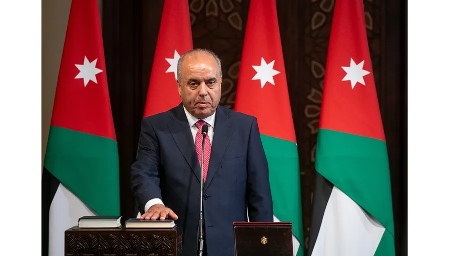 الوزارة الجديدة في الأردن تبدأ عملها…